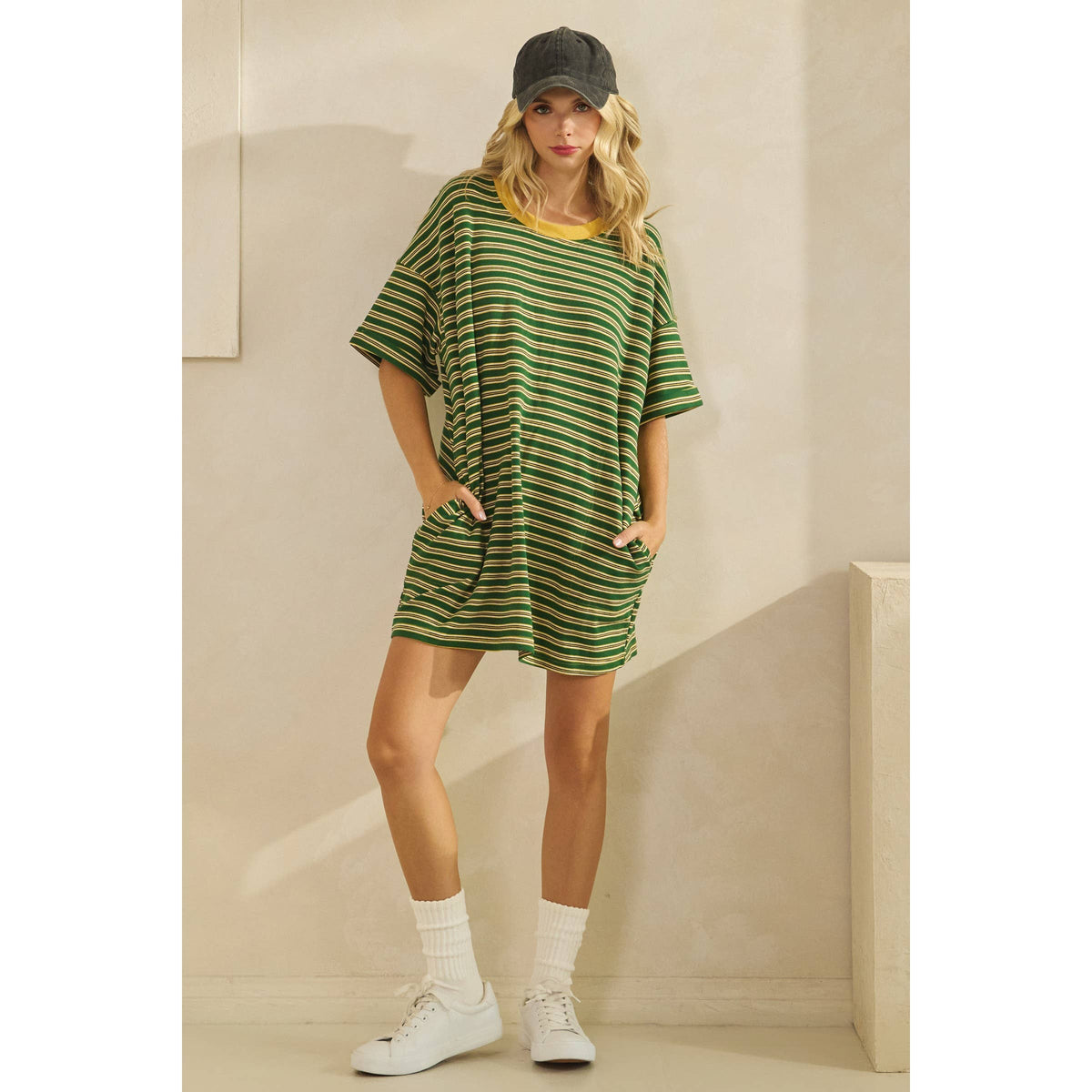 Veveret - Stripe Knit Pullover Oversized T-shirt Dress