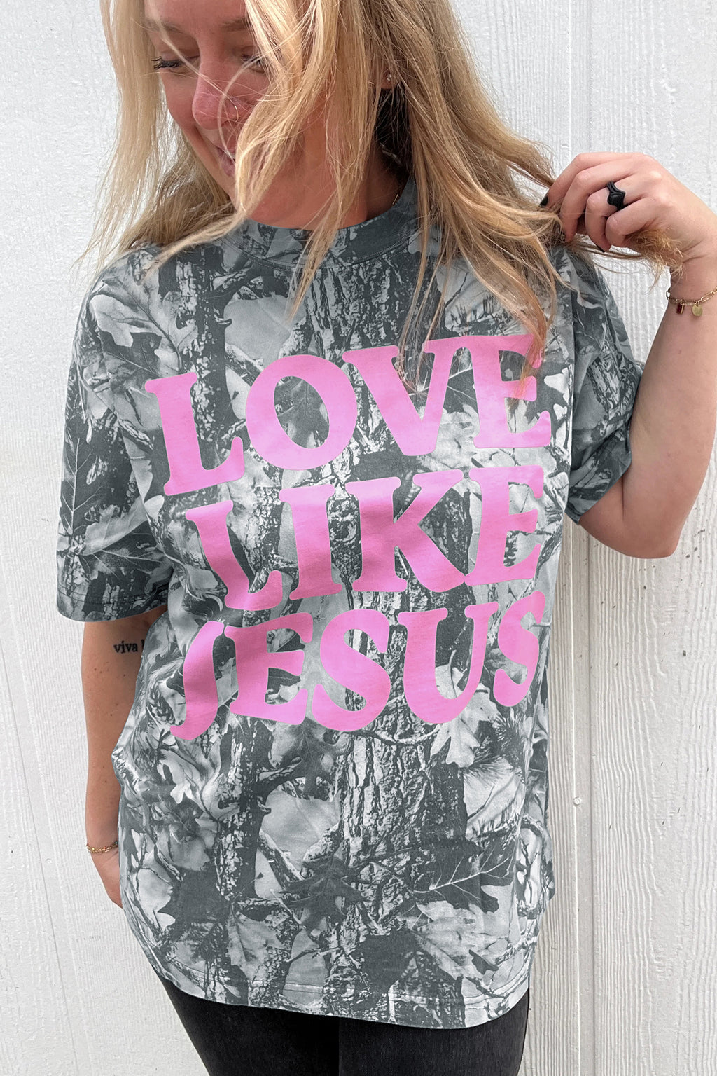 LOVE LIKE JESUS Casual Tee